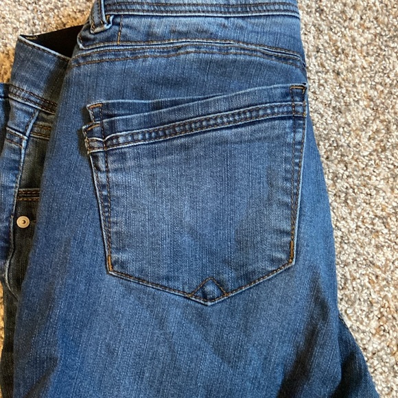 Democracy Ab technology Jean - Picture 4 of 4